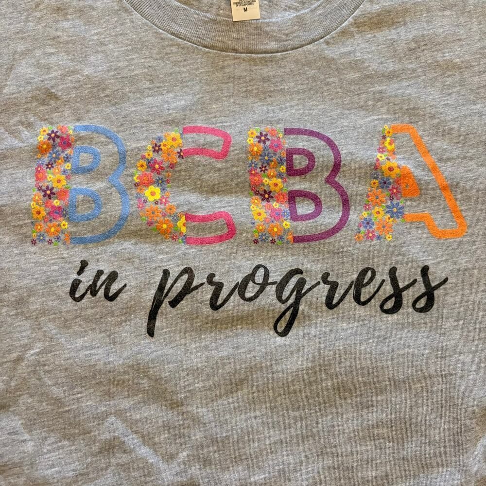 BCBA In Progress Floral Gray Tee Medium - Picture 2 of 6